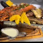 PARRILLADA MAR Y TIERRA ( 4 PERSONAS )