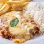 FRANGO A PARMEGINA (EXECUTIVO)