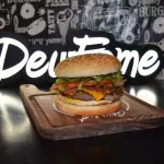 DEU FOME TUDO