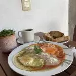 Huevos divorciados