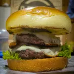 Bãodimaisdaconta duplo Burger