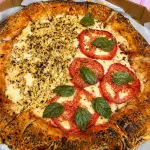 Pizza de Frango com Borda Recheada