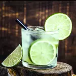 CAIPIRINHA DE LIMÃO