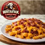 Papas fritas cheddar y bacon