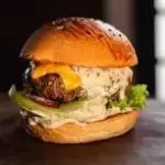 HAMBURGUER DE KAFTA C/ QUEIJO