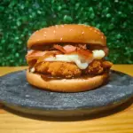 D'Gust Chicken Bacon