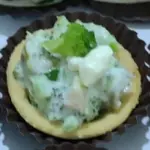 Tortinha de Brócolis e Cream Cheese
