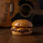 ROCK'N CHEESEBURGER
