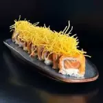 Uramaki Salmão Crispy Batata Doce