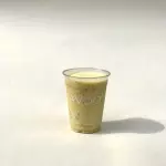 Coconut Mango Smoothie. Vegano 16 oz