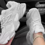 New balance 9069