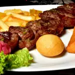 Anticuchos de Res  🐮
