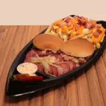 Batata Frita + 2 lanches  + Calabre