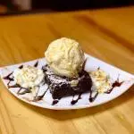 BROWNIE DE LA CASA