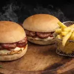 1 CALABRESA C/ CHEDDAR E 1 FRANGO