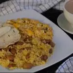 CALENTADO CON HUEVOS AL GUSTO