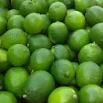 Limón con Semilla