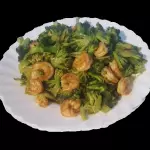 CAMARON CON BRÓCOLI