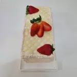 Moça com morango 1,200g