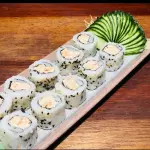 Uramaki salmão grelhado