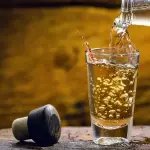 DOSE DE CACHAÇA