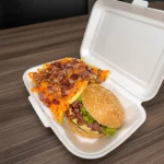 EGG BURGUER + BATATA CHEDDAR E BACON
