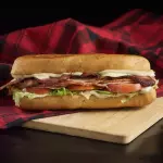 SANDWICH PERNIL DE CERDO RANCHERO