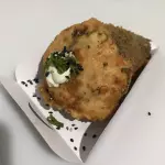 Temaki de Kani empanado e frito