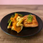 Teppan de salmão
