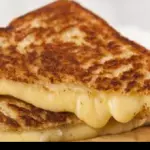 Lanche Queijo Quente