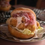 PAN CON HUEVERA