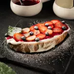 Tostada Americana