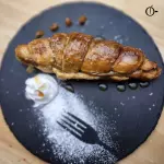 CROISSANT SALTY CARAMEL