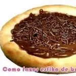 Esfiha de brigadeiro