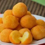 BOLINHA DE QUEIJO