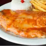 PARMEGIANA TILÁPIA