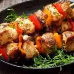 BROCHETAS MIXTAS