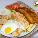 PECHUGA AL PLATO A LO POBRE