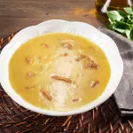 Caldo de Mandioquinha com Carne Seca