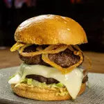 Hamburguer Black Universitário Duplo