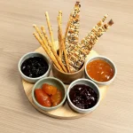 Assorted Jams	تشكيلة مربيات فاخرة