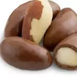 Castanhas do Pará com chocolate