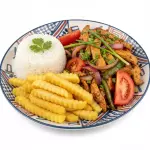 Pollo Saltado