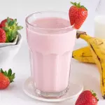 Fresa y Plátano con Leche