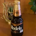 Modelo Negra