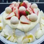 TORTA DE MORANGO e NINHO