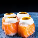 Gunkan geleia maracujá (4 peças)