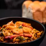 LO MEIN FULL