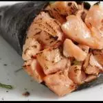 Temaki Salmão cream chees maçaricado