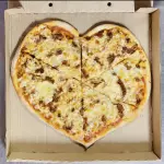 Pizza corazón Mediana